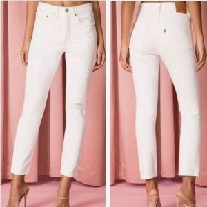 NEW Levi’s 501 s in distressed White